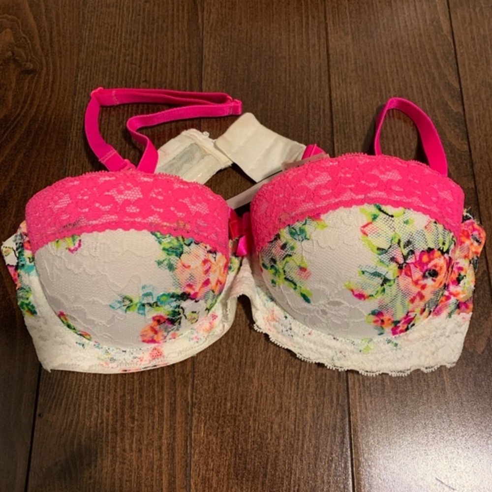 La Senza 32B Bra NWOT